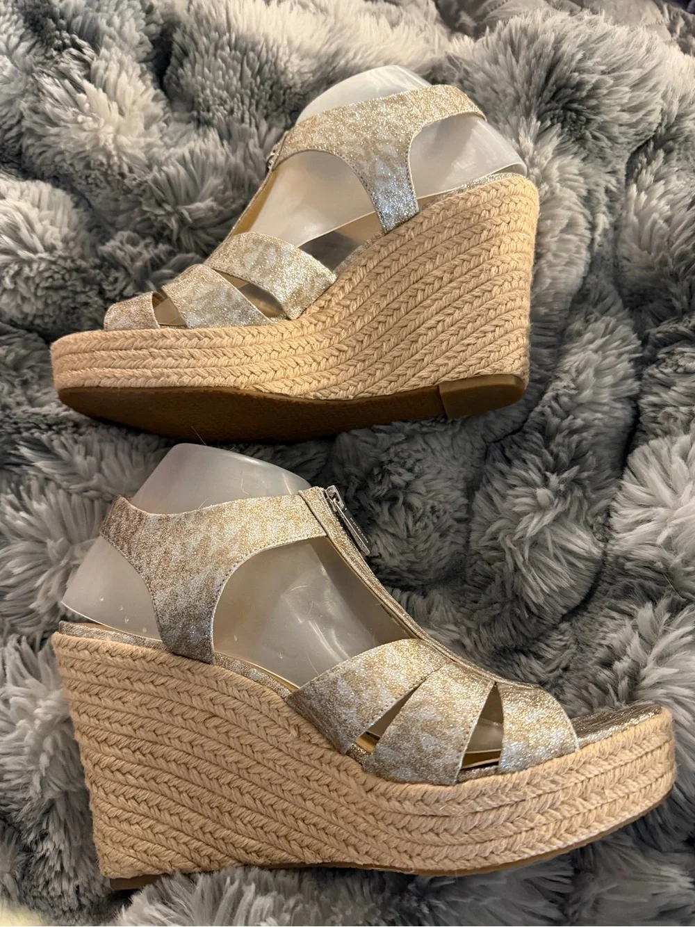 Michael Kors Metallic Gold Espadrille Wedge Sandals size 9.5 like new in box